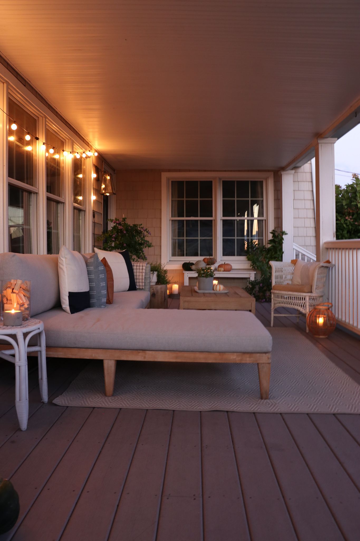 Creative Back Porch Designs for Privacy and Relaxation