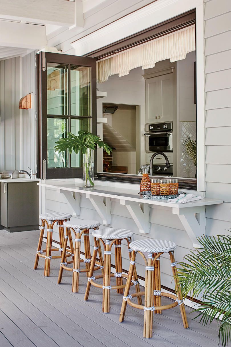 Creative Back Porch Inspiration for Your Outdoor Space