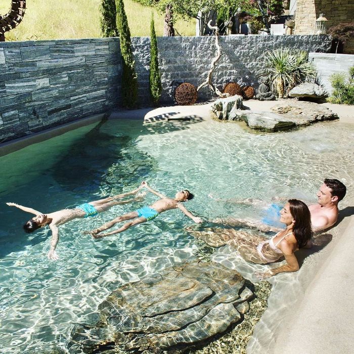 Creative Designs to Transform Your Backyard Pool