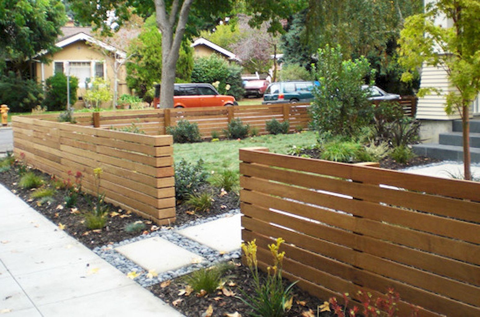 Creative Front Yard Fence Design Ideas to Enhance Your Home’s Curb Appeal