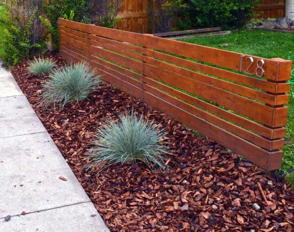 Creative Front Yard Fence Designs for Your Home