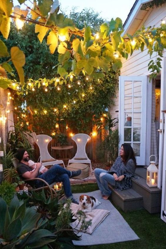 Creative Front Yard Sitting Area Ideas for a Cozy Outdoor Space