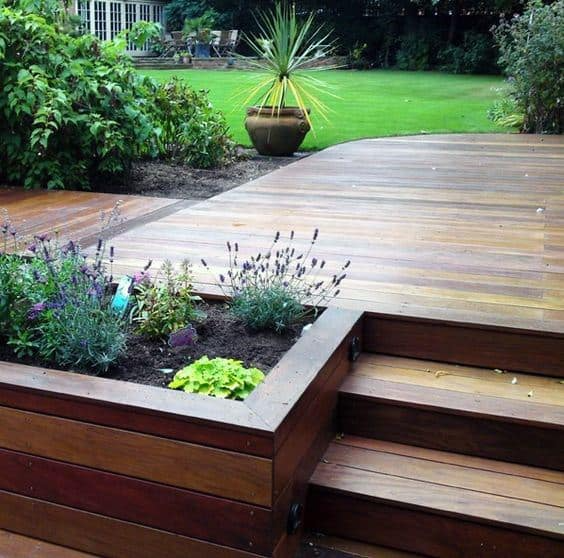 Creative Ideas for Designing Composite Decks