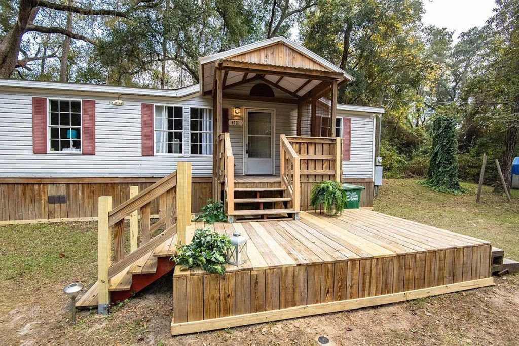 Creative Mobile Home Porch Designs for Your Outdoor Space