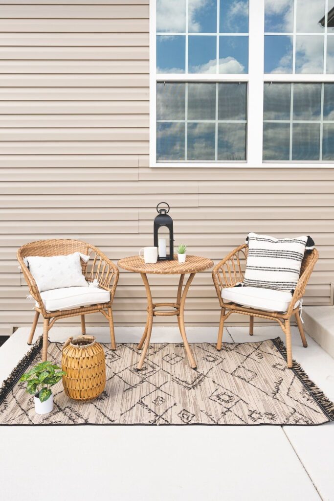 small outdoor patio ideas