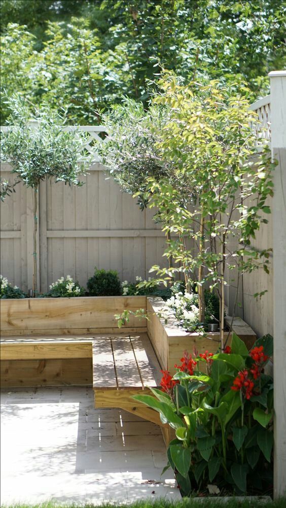 Creative Seating Ideas for Small Gardens