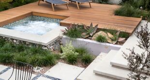 small backyard landscaping ideas