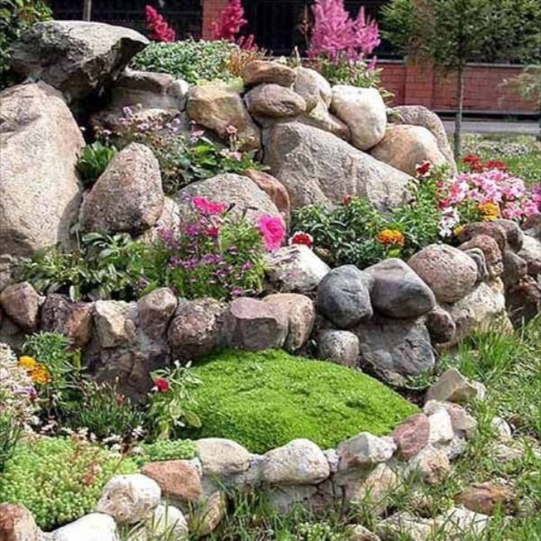 Creative Ways to Design a Charming Small Garden Rockery