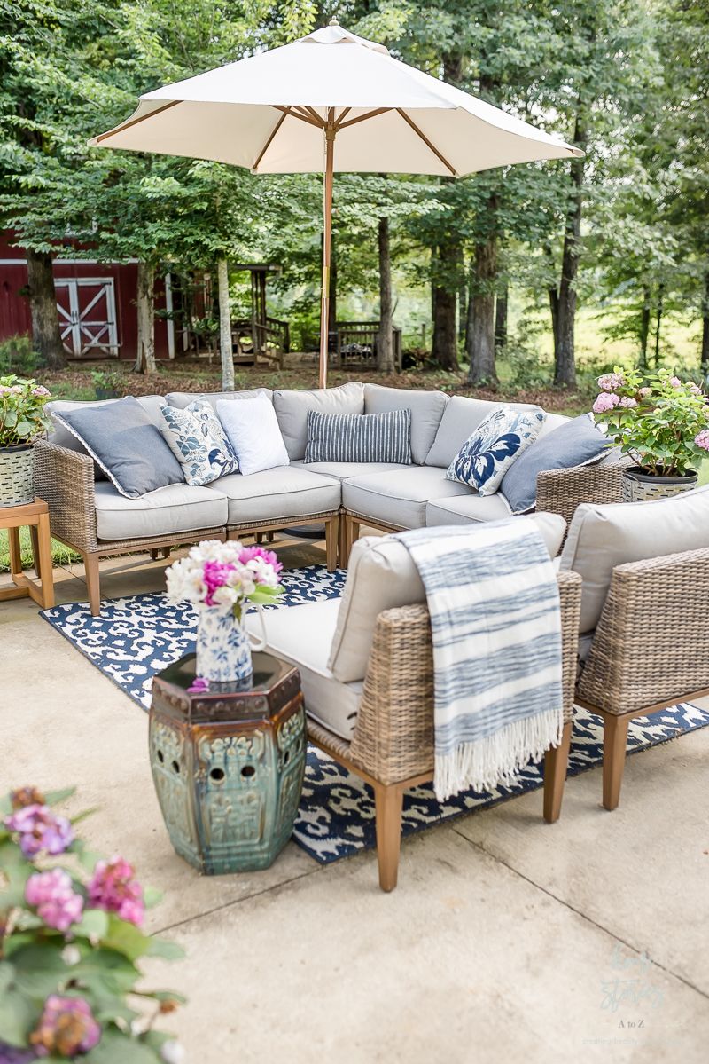 Creative Ways to Spruce Up Your Patio with Stunning Decor