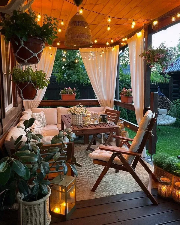 Creative and Cozy Outdoor Porch Design Inspiration