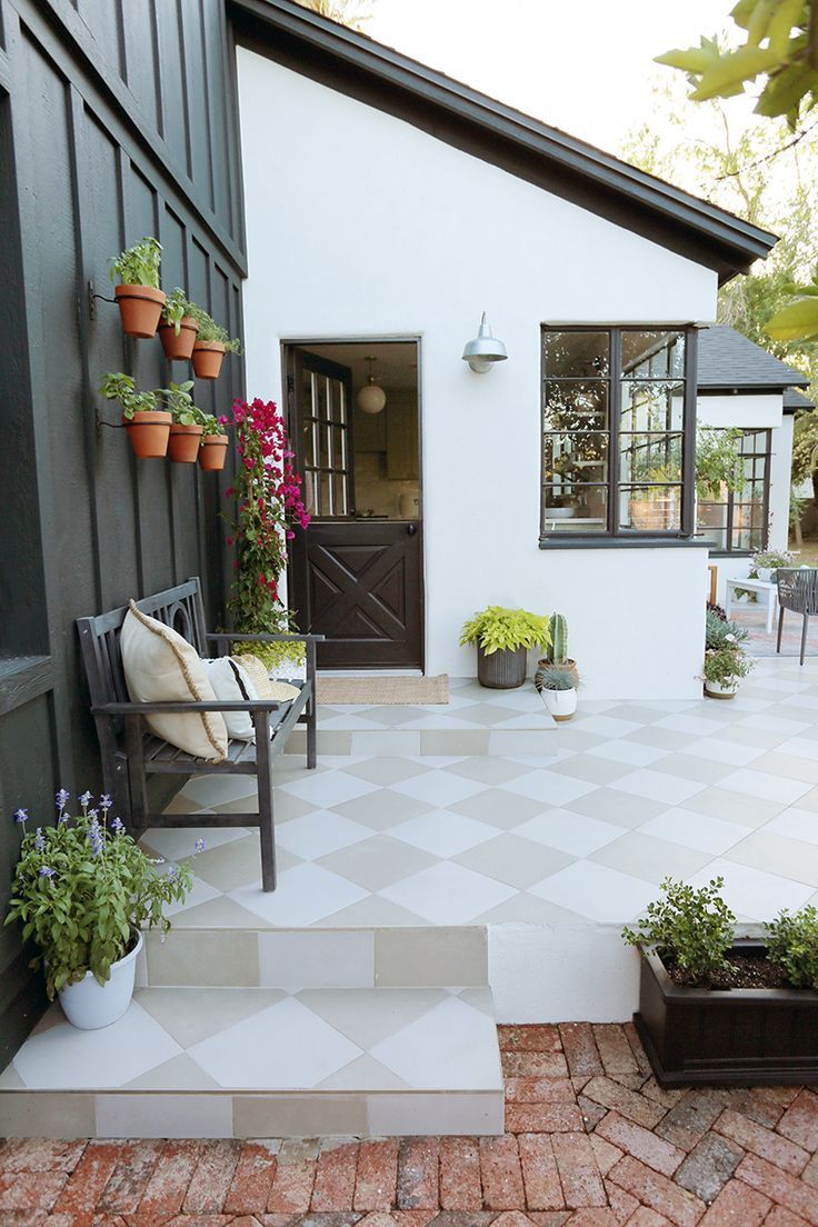 Creative and Inviting Outdoor Porch Design Concepts