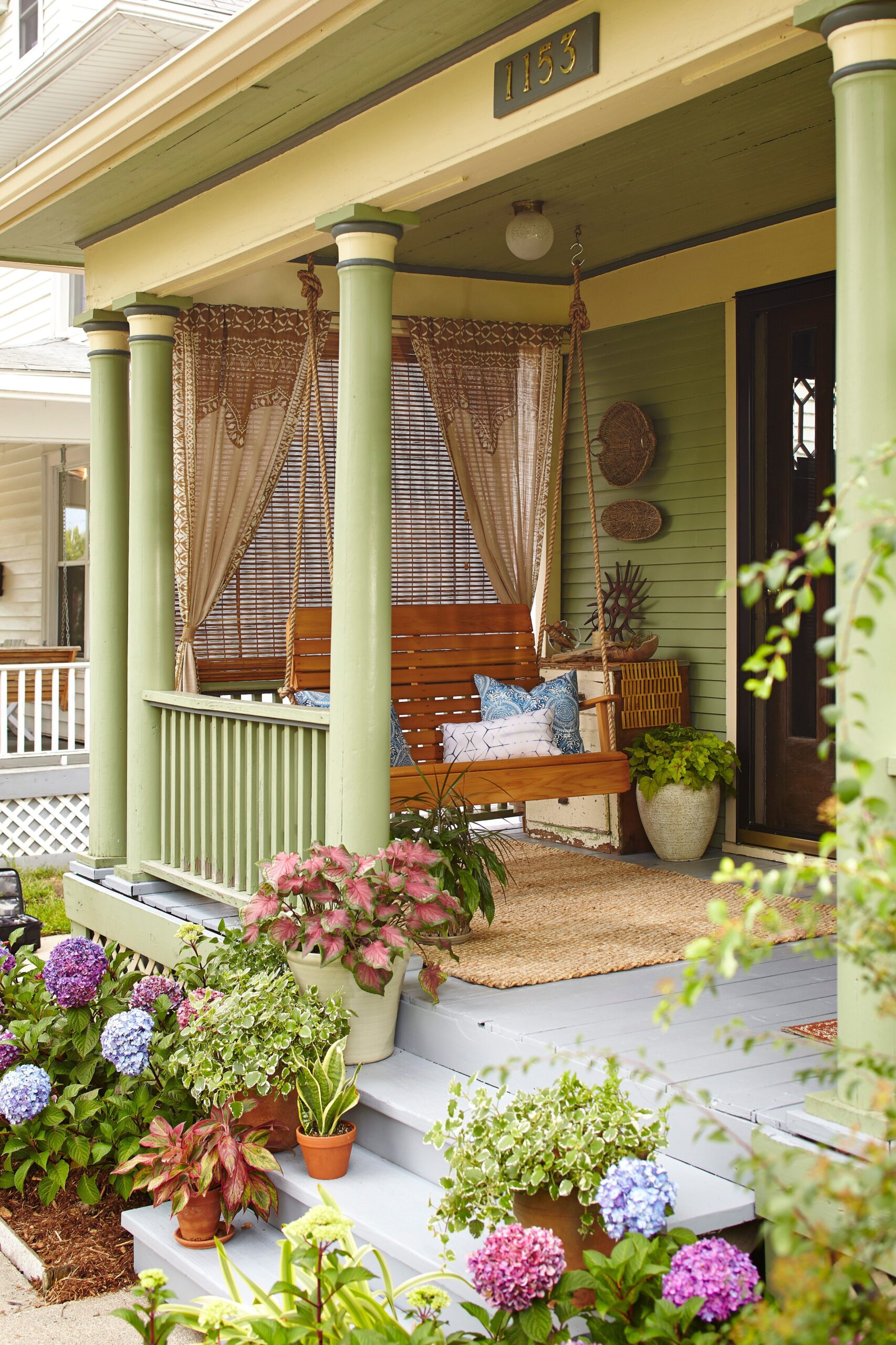 Creative and Stylish Outdoor Porch Designs to Elevate Your Space