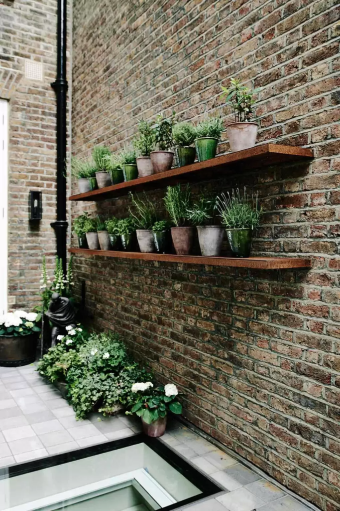 small garden wall ideas