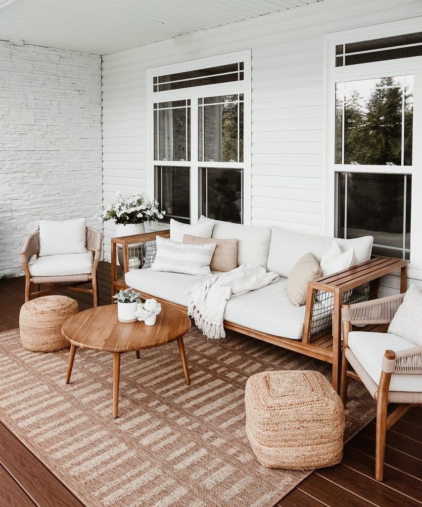 Decorating Your Outdoor Space with Stylish Patio Rugs