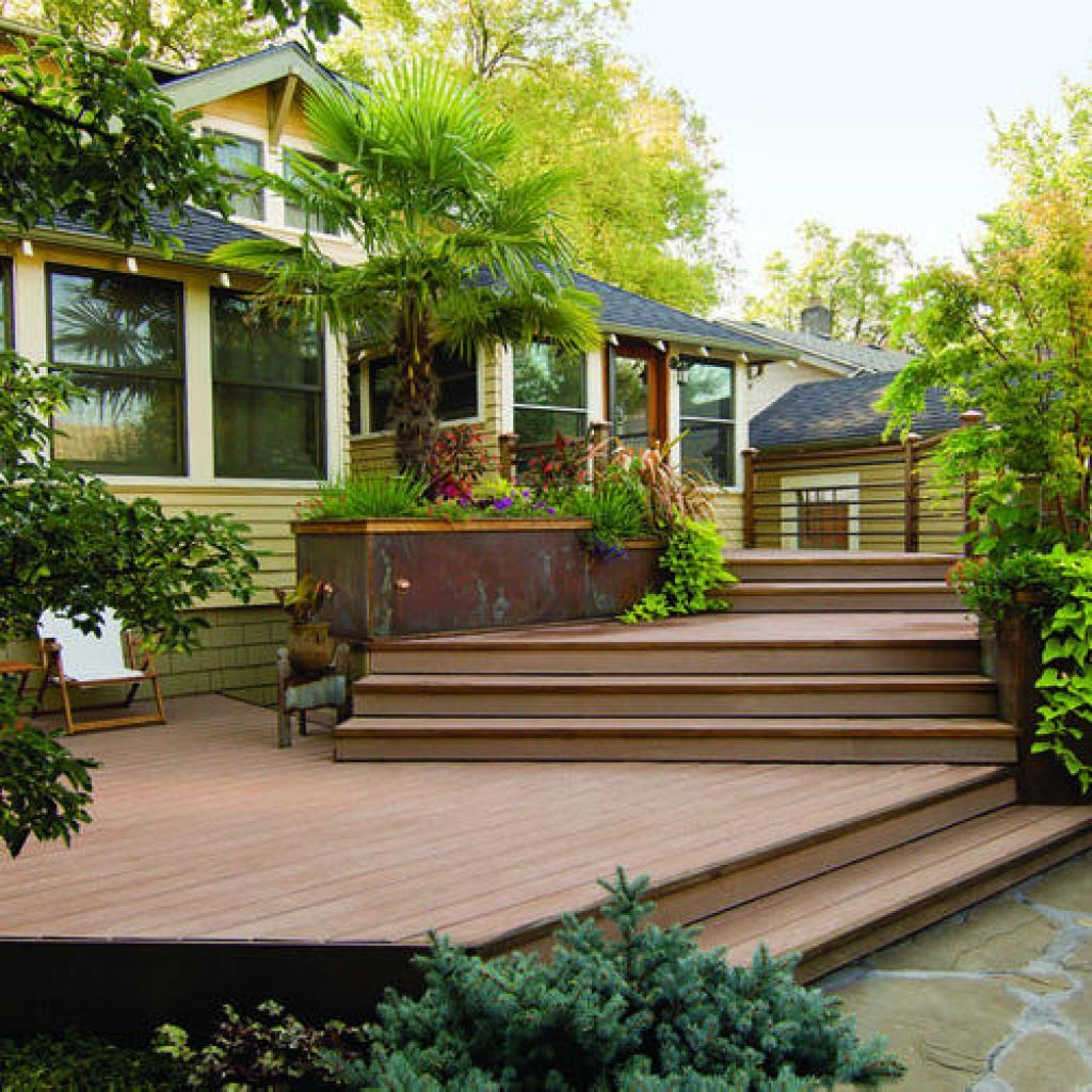 Designing a tiered outdoor deck for your home