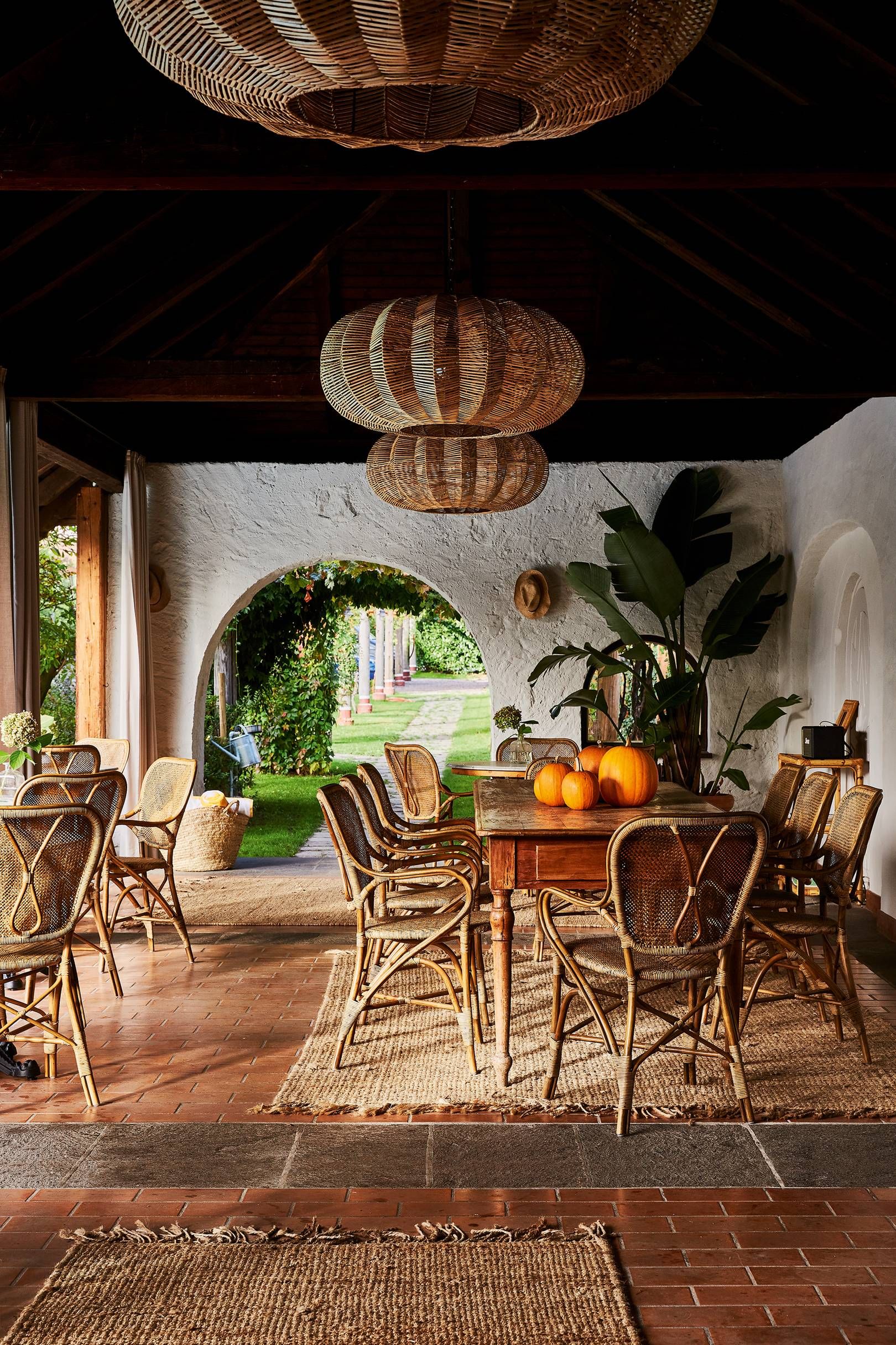 Discover the Timeless Elegance of Rattan Garden Chairs