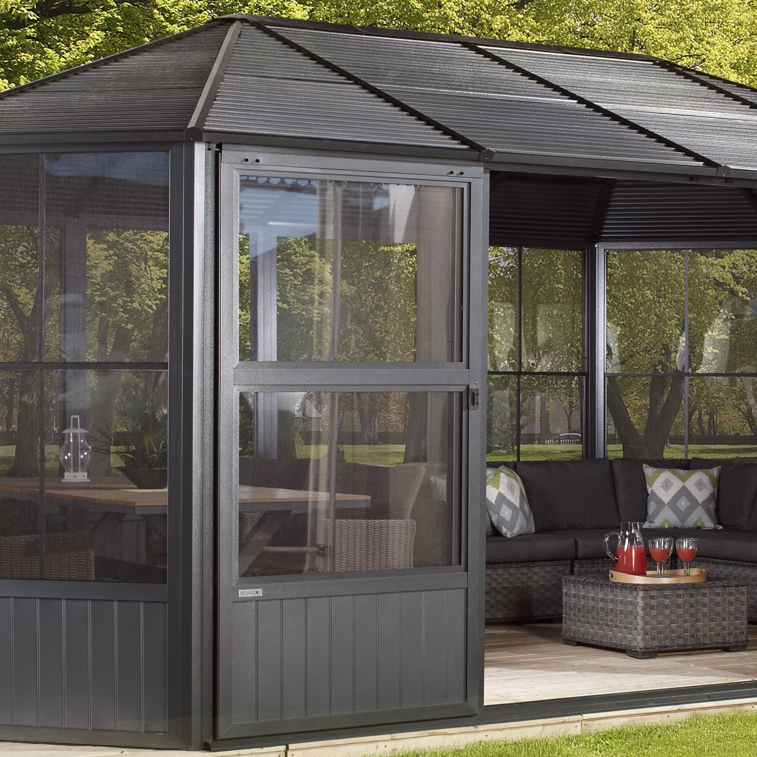 Discover the allure of screened gazebos: A sanctuary for outdoor relaxation
