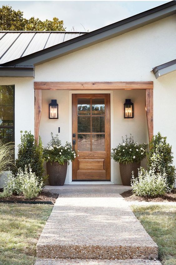 Effortless Ways to Enhance Your Front Porch Decor