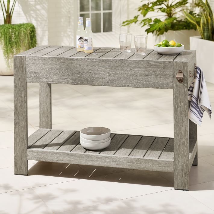 outdoor buffet table