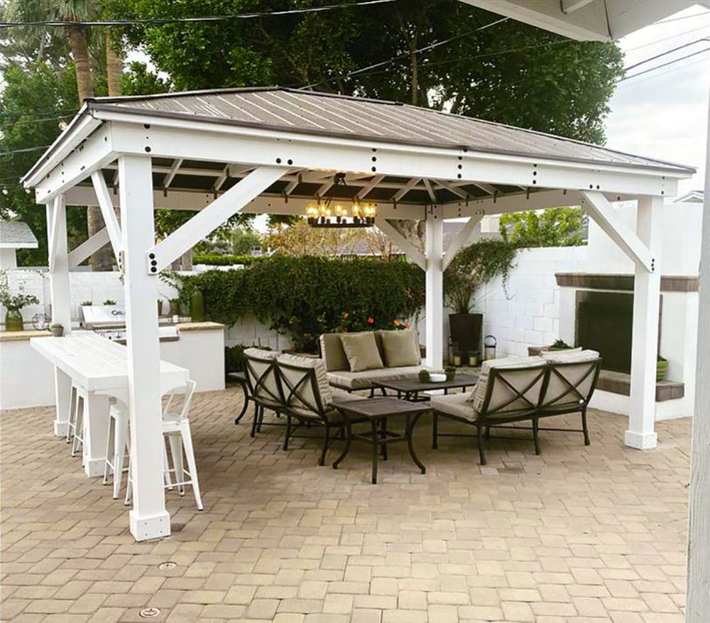 Elegant White Gazebo: A Stunning Addition to Your Outdoor Space
