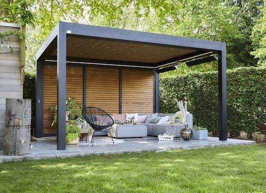 Elegant and Functional: The Beauty of Covered Pergolas