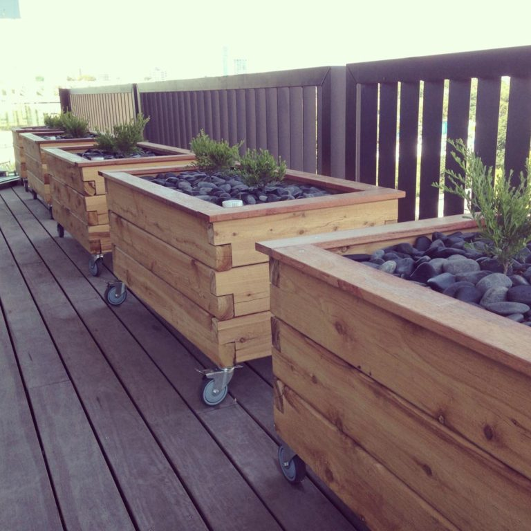 Elevated Garden Planter: A Stylish Solution for Your Plants