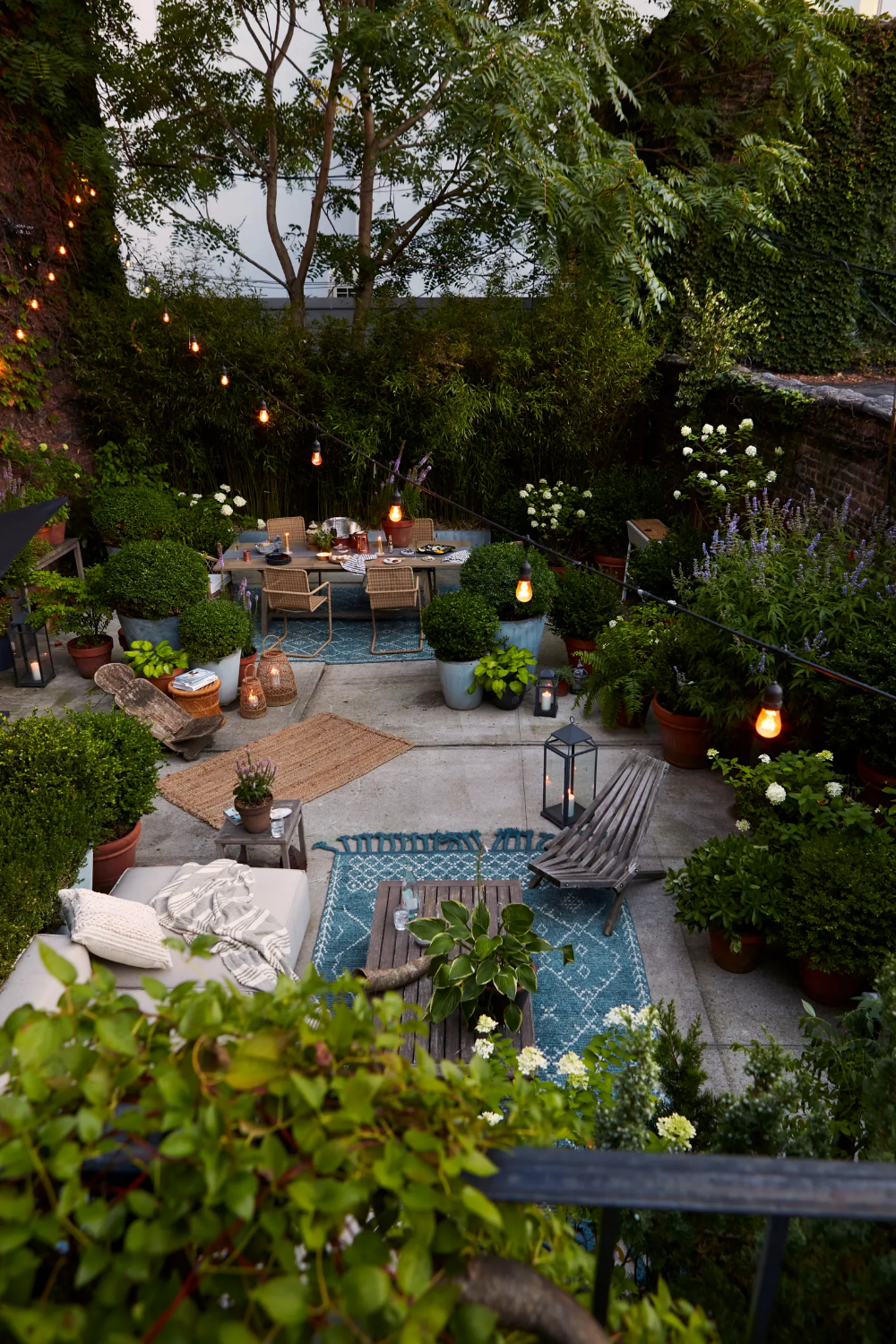 Embracing Nature: The Beauty of an Outdoor Living Room