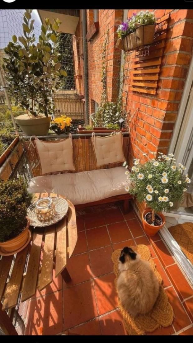 Enhance Your Outdoor Oasis with Beautiful Balcony Furniture