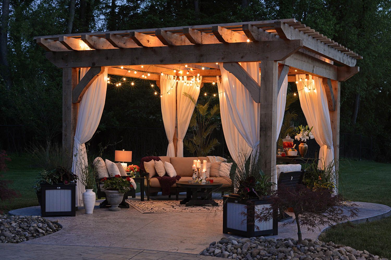 Enhance Your Outdoor Space with a Beautiful Gazebo