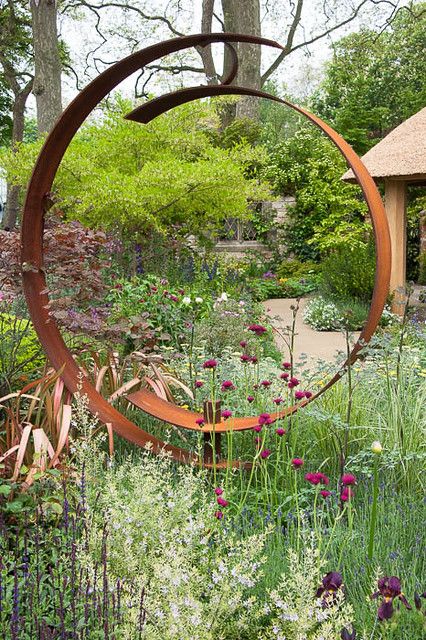 Enhancing Your Garden with Beautiful Sculptures