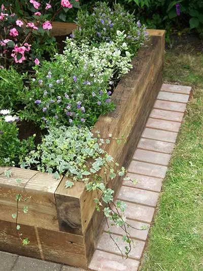 Enhancing Your Garden with Elevated Planting Areas
