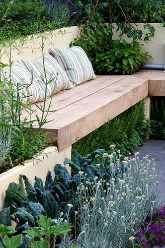Enhancing Your Outdoor Oasis: The Beauty of Garden Benches