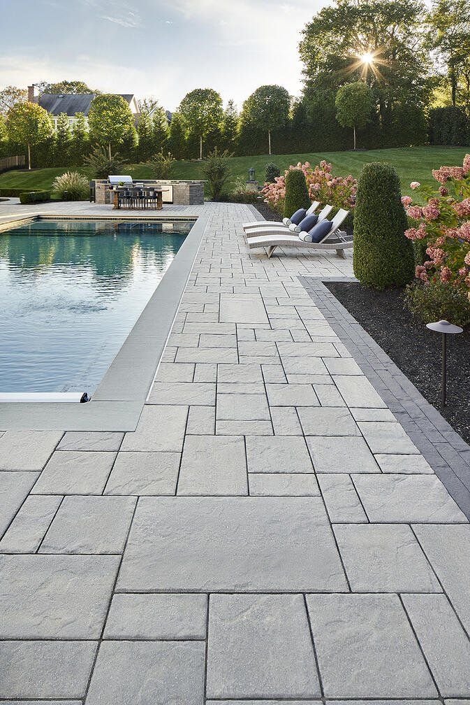 Enhancing Your Outdoor Space with Beautiful Pool Landscaping