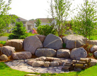 Enhancing Your Outdoor Space with Boulders: A Guide to Stunning Landscaping