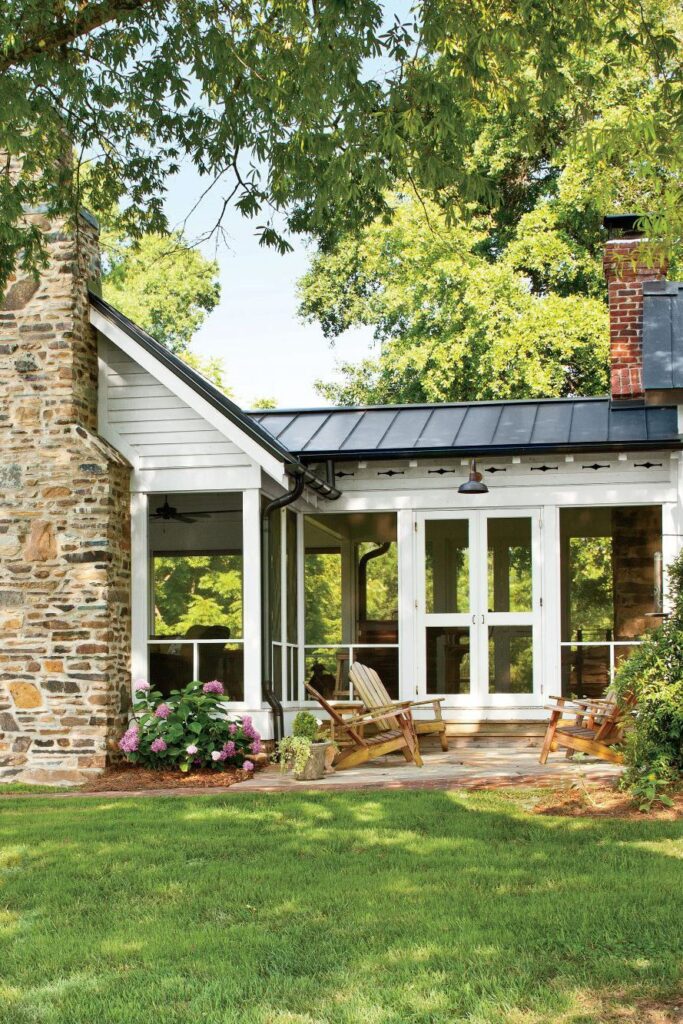 screened in porch