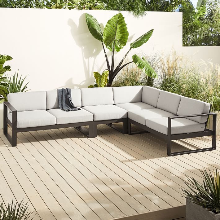 Explore the Versatile Options of Outdoor Sectional Furniture