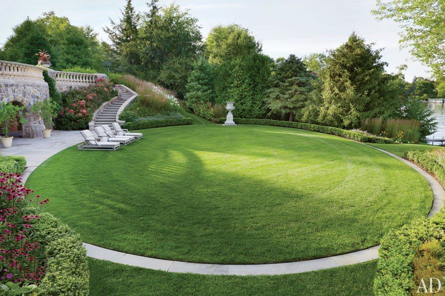 Exploring the Art of Garden Design in Circles