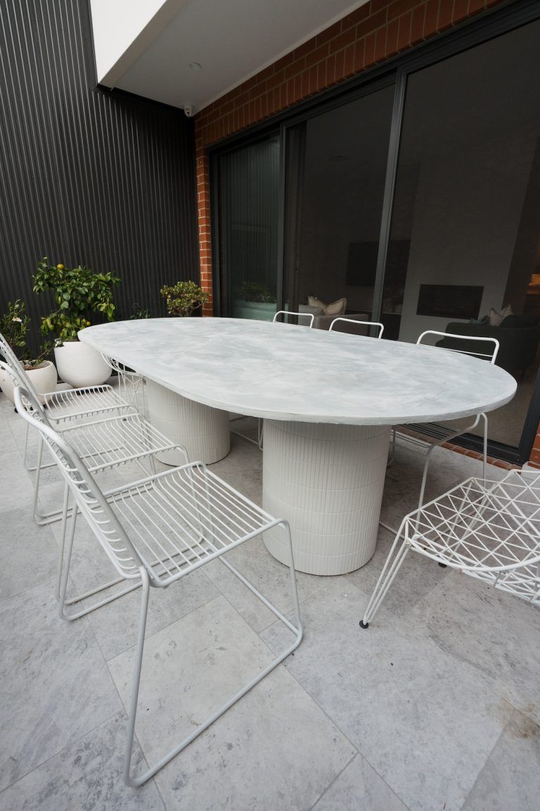 Exploring the Beauty of Outdoor Dining Sets