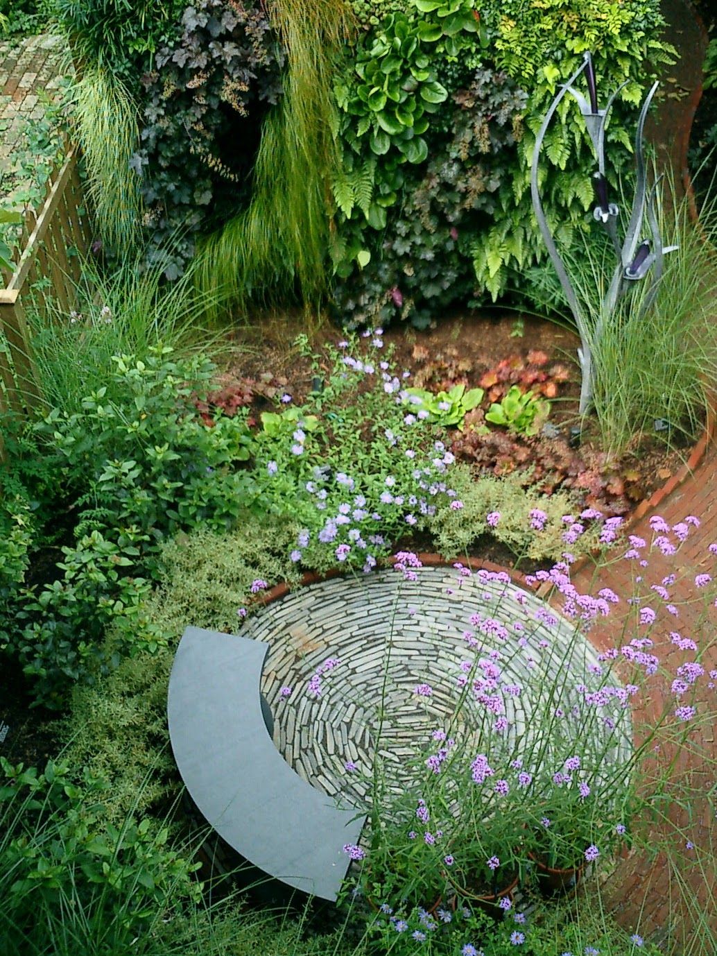 Exploring the Secrets of Garden Design Circles