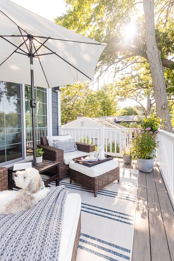 Innovative Back Deck Designs for Enhancing Outdoor Living Spaces