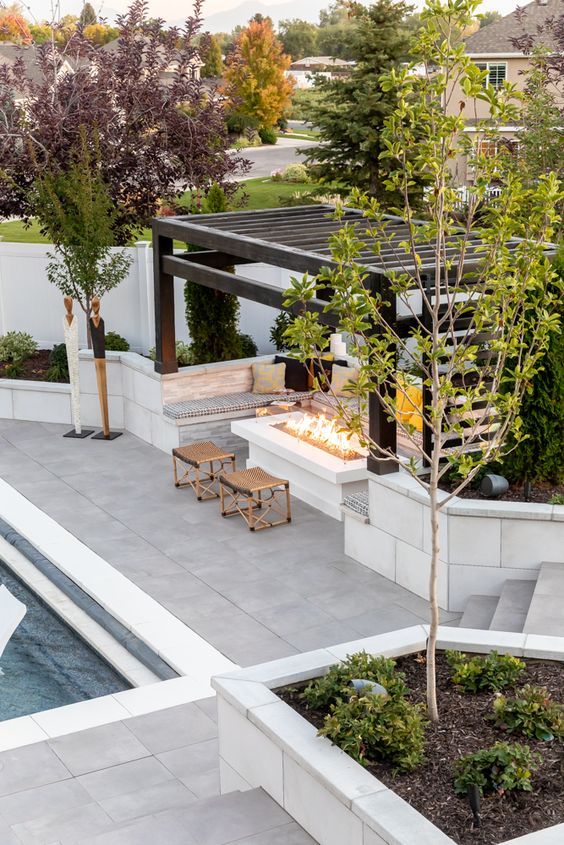 Inspiring Backyard Designs for a Contemporary Look