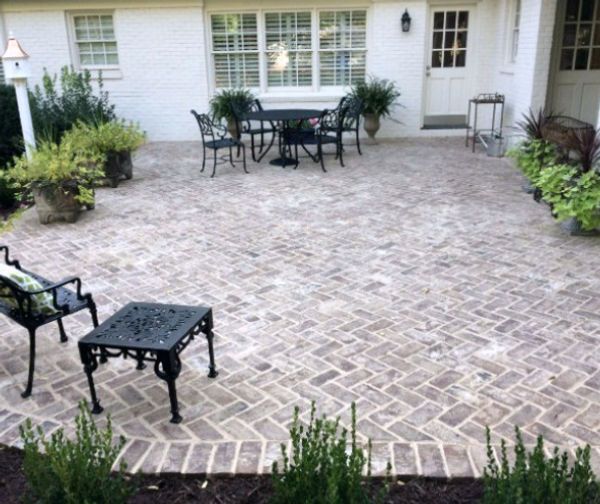 Optimizing Your Outdoor Space with Stylish Pavers