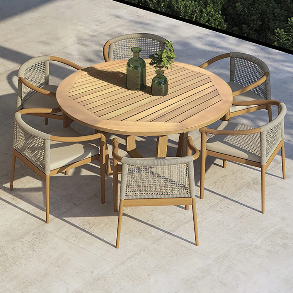 Perfect Seating Solution for Outdoor Dining