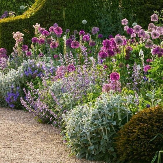 Stunning Flower Garden Designs that Will Take Your Breath Away