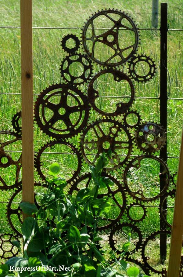 Stunning Metal Garden Art for Your Outdoor Oasis