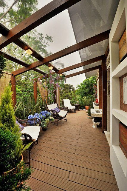 Stylish Ideas to Transform Your Back Deck into a Cozy Oasis