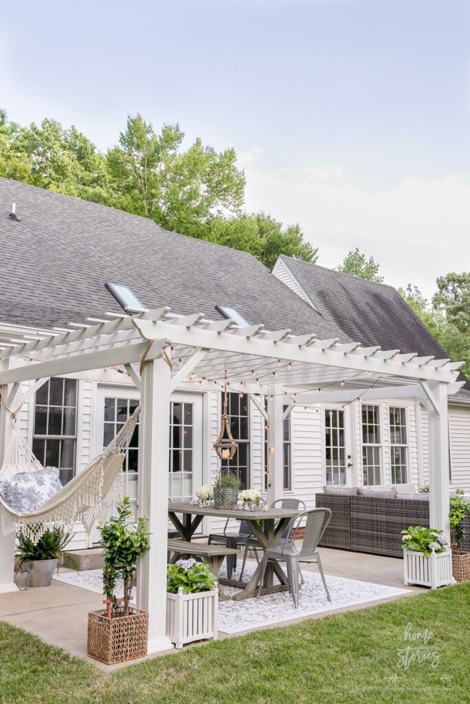 patio ideas with pergola