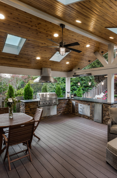 Stylish and Functional Covered Back Deck Ideas