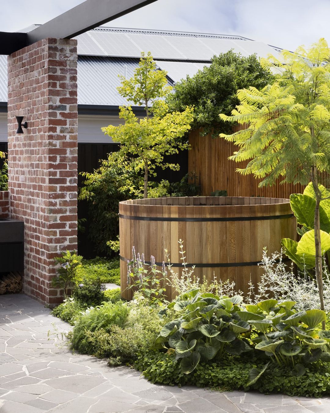 Stylish and Relaxing Hot Tub Ideas for Compact Gardens