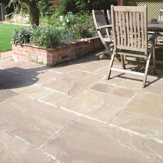 The Aesthetic Appeal and Practical Benefits of Paving Slabs